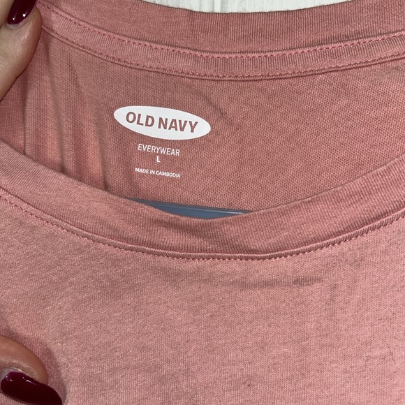 Old Navy women's ombre pink to white t-shirt size large - Picture 3 of 5